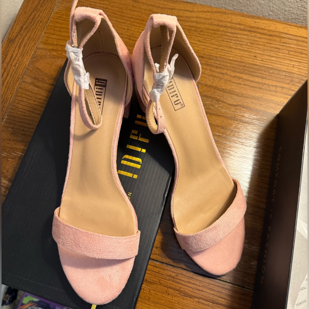 Idifu Blush Pink Heeled Suede Sandals